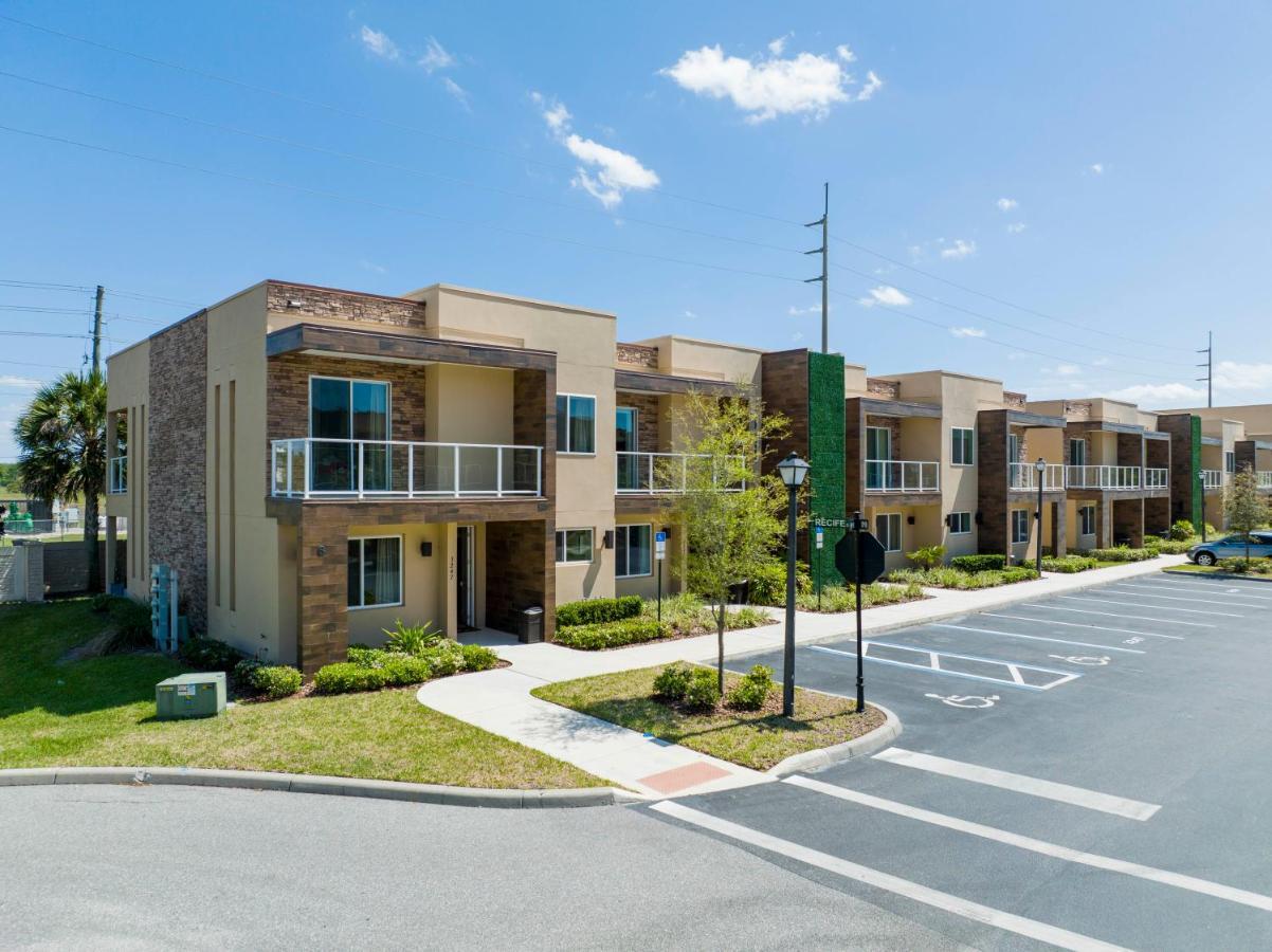Hébergement de vacances Stunning 4 Bd Close To @ Magic Village 3247 *