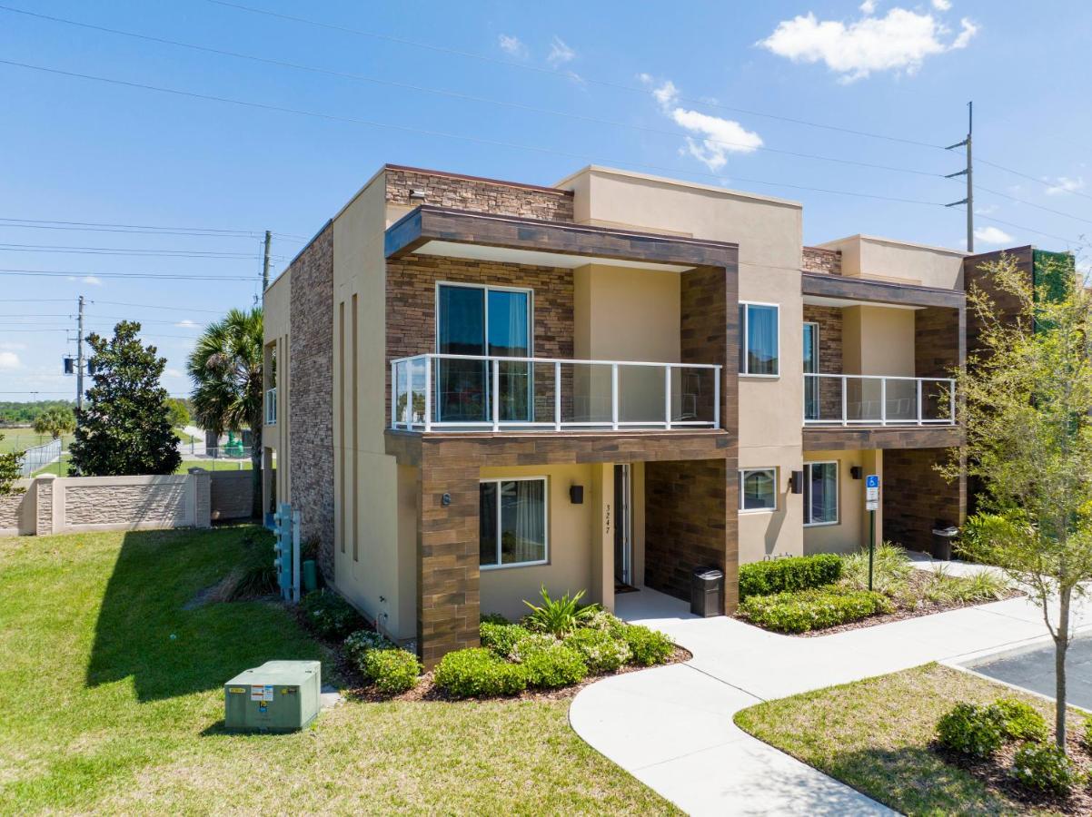 Hébergement de vacances Stunning 4 Bd Close To @ Magic Village 3247 *