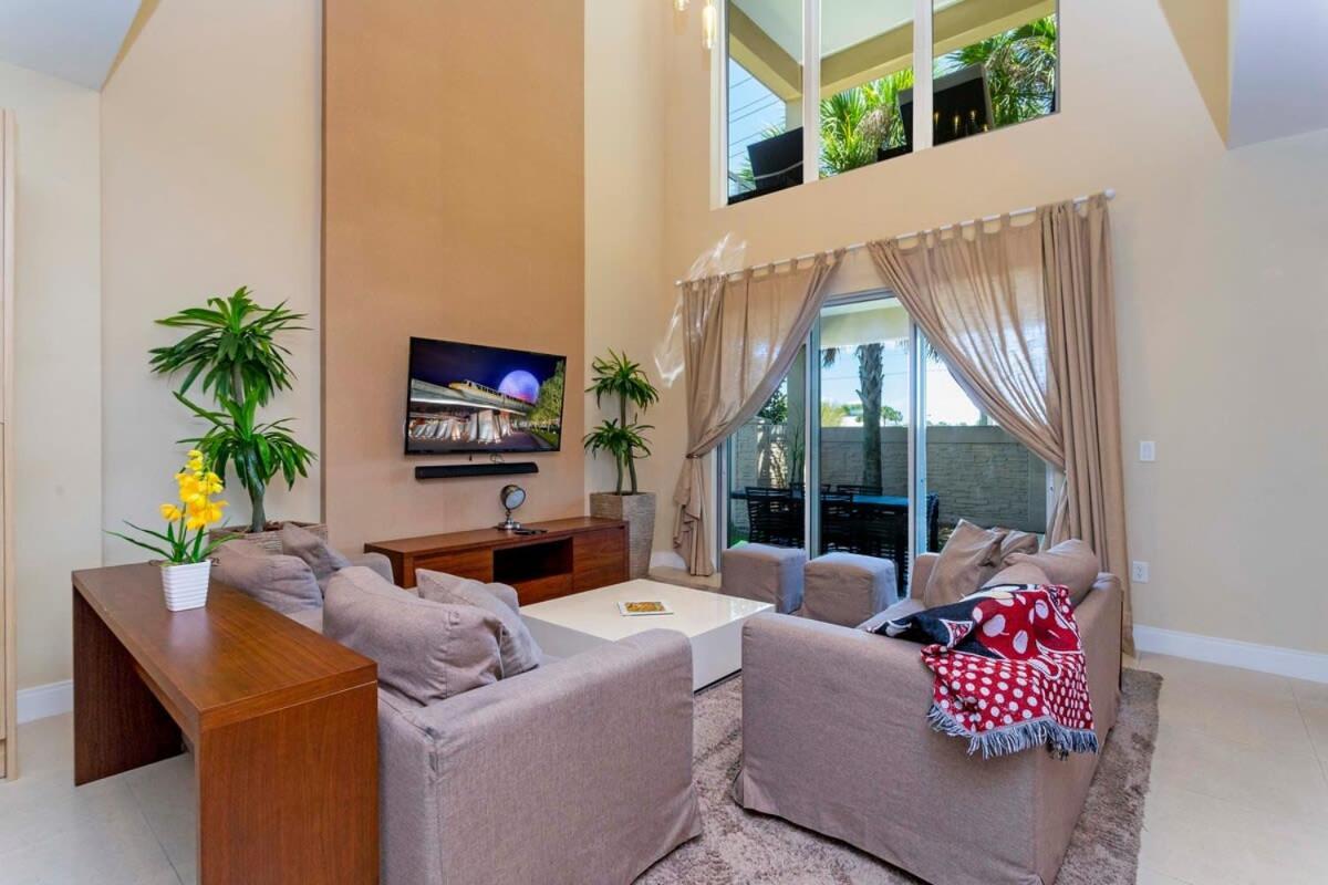 Ferienhaus Stunning 4 Bd Close To @ Magic Village 3247 Orlando
